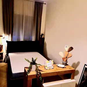 https://lallaros-house.sicilyhotelsitaly.net